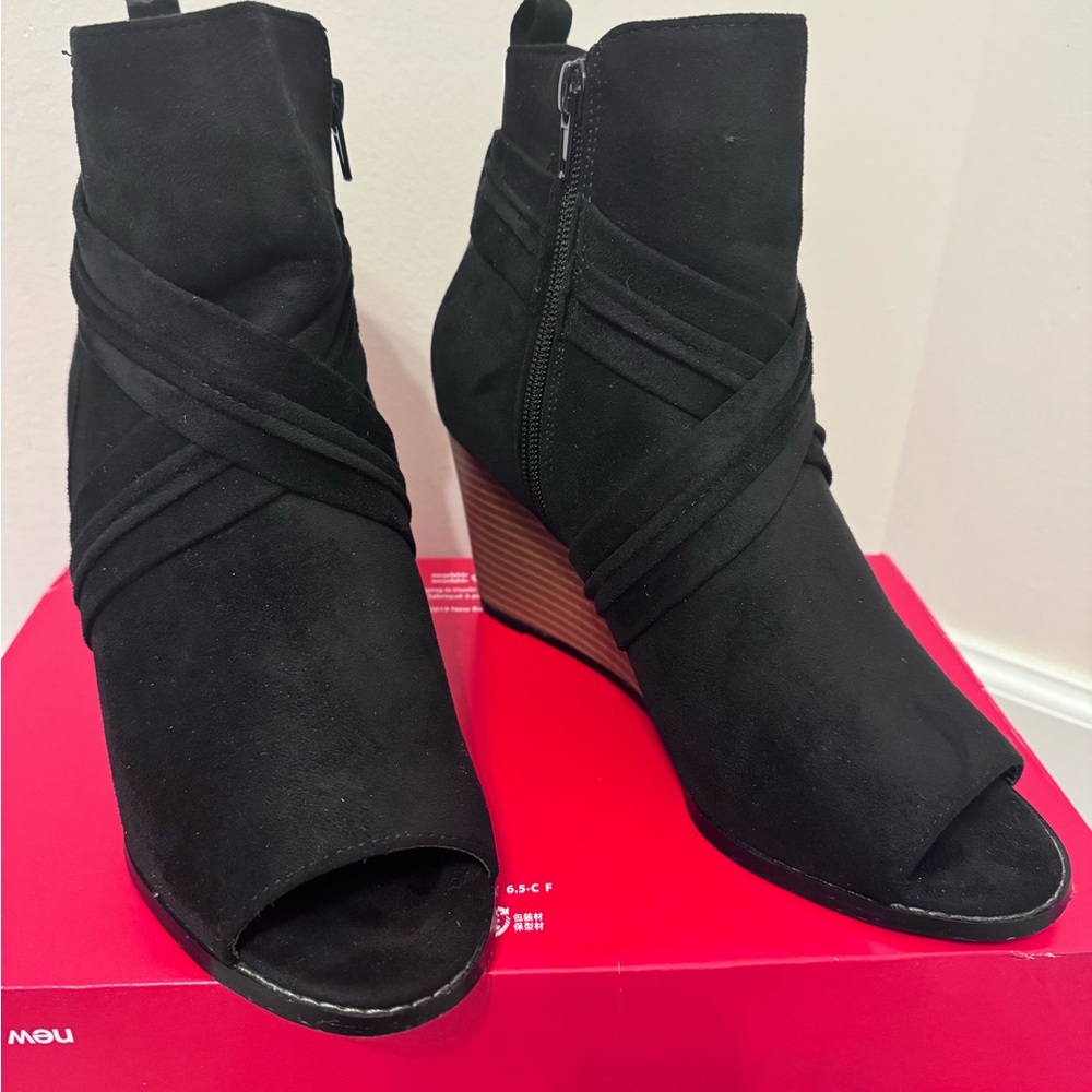 Journee Collection Womens Sabeena Inside Zip Open Toe Wedge Booties 7.5